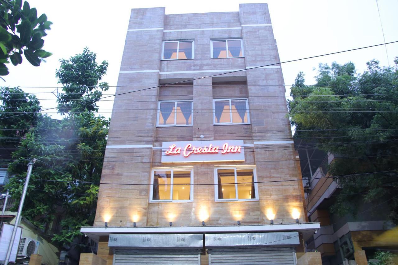 La Cresta Inn Kolkata Bagian luar foto