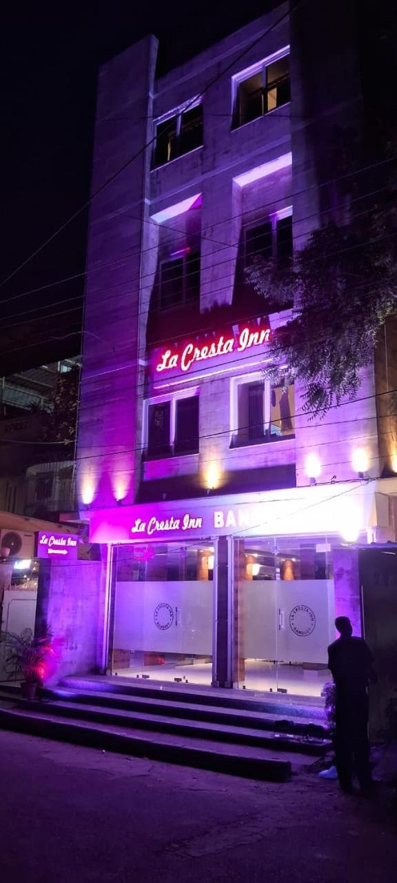 La Cresta Inn Kolkata Bagian luar foto